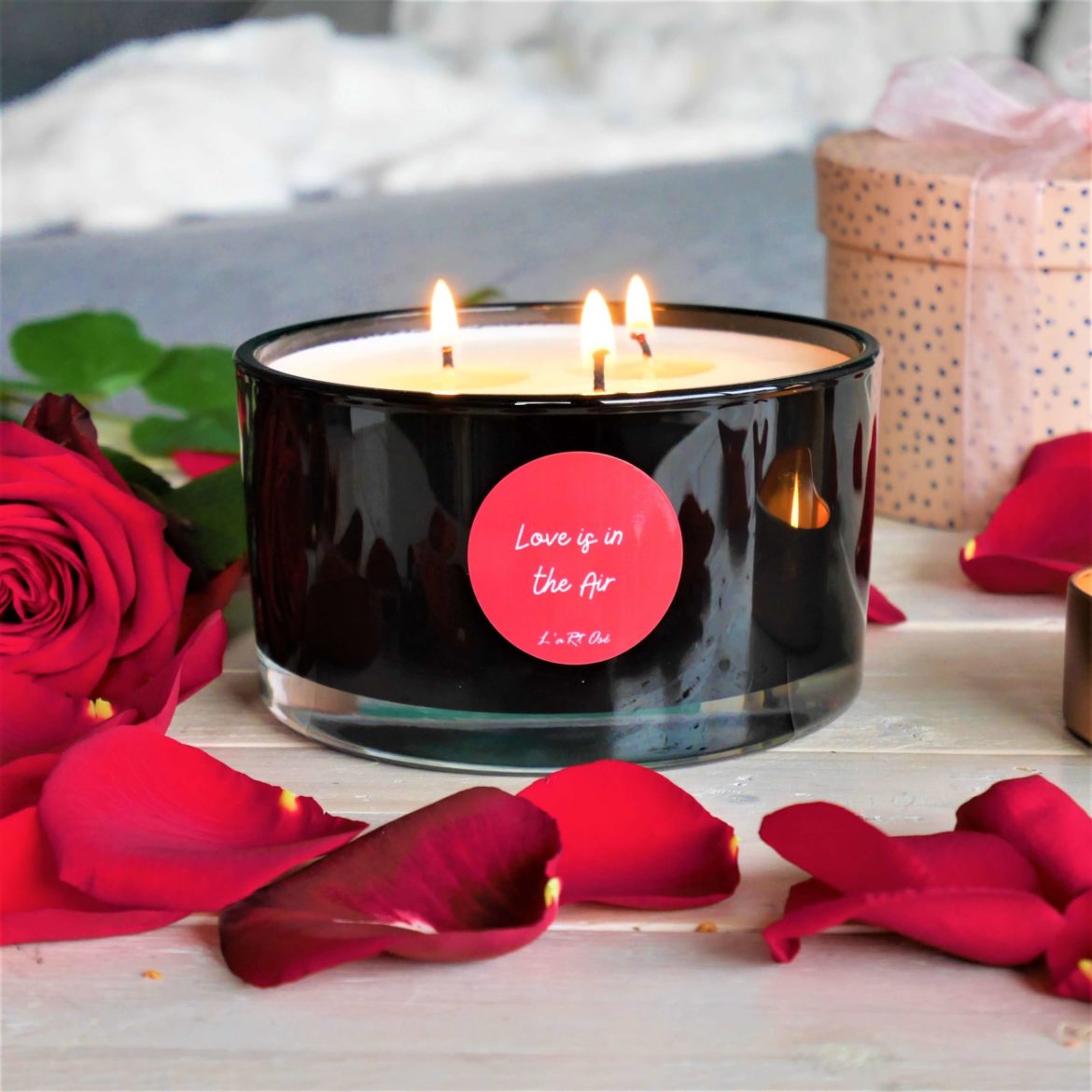 Comment décorer votre maison avec des bougies pour la Saint-Valentin? -  Déco de fête, Saint-Valentin - ZENIDEES