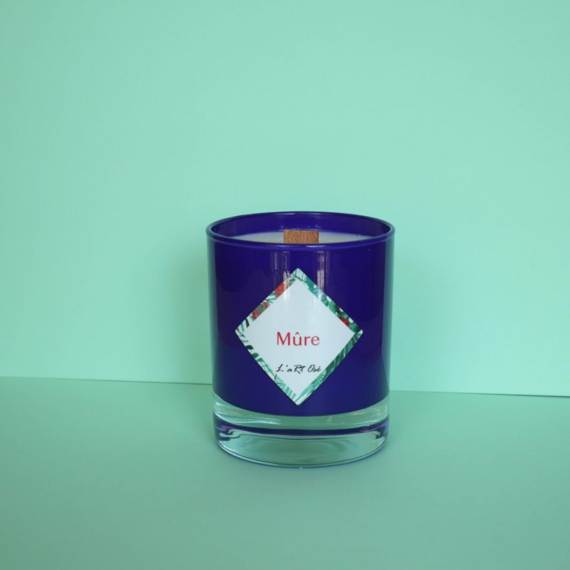 bougie parfumée mûre